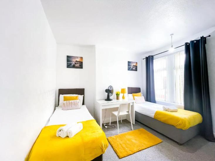 Beautiful 2 Bedroom House - Free Parking - Lt House Λέστερ Εξωτερικό φωτογραφία
