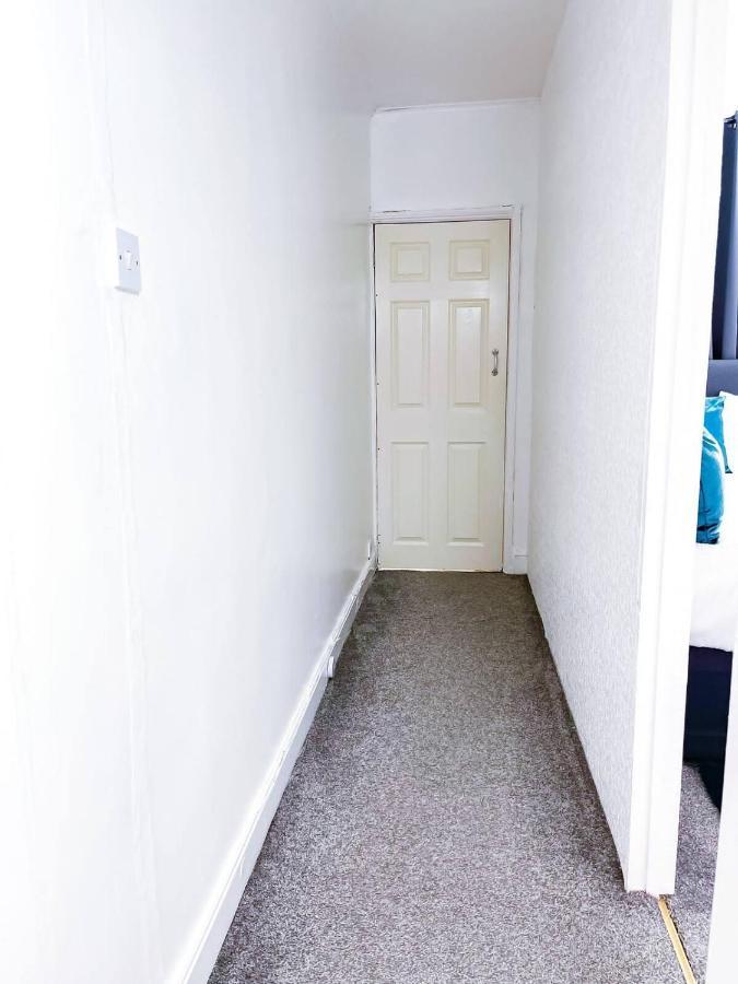 Beautiful 2 Bedroom House - Free Parking - Lt House Λέστερ Εξωτερικό φωτογραφία