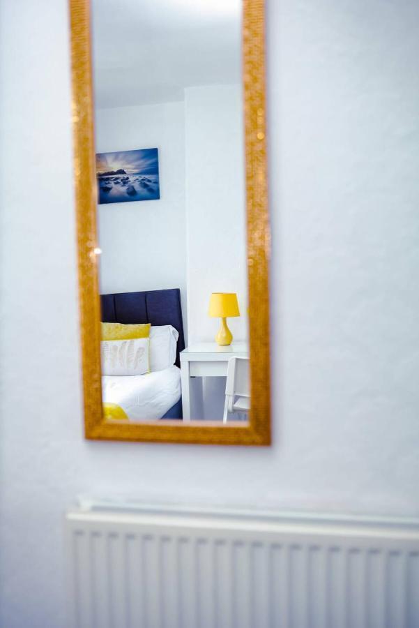 Beautiful 2 Bedroom House - Free Parking - Lt House Λέστερ Εξωτερικό φωτογραφία